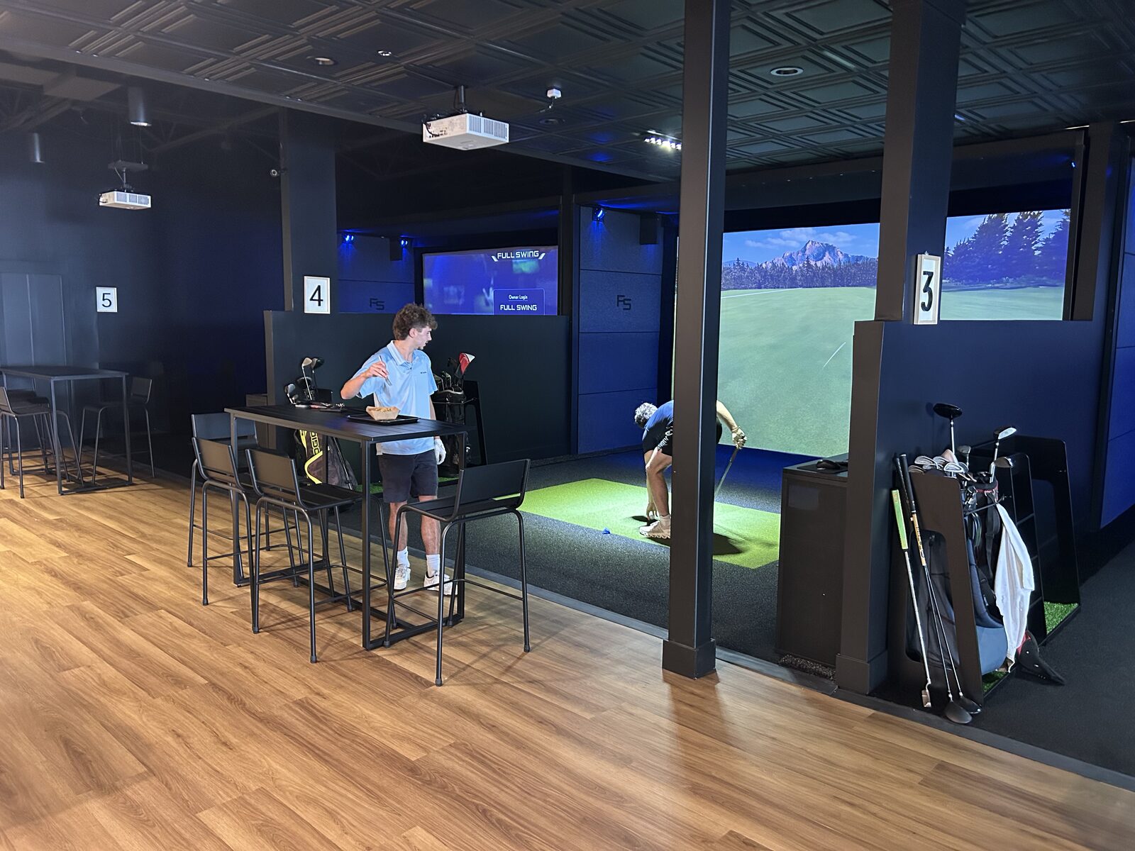 League night at Way Right Golf in Geneseo, NY